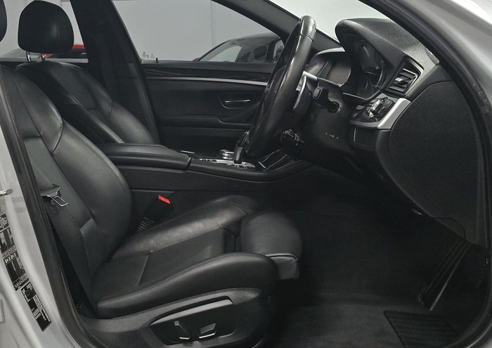 2015 BMW 5 Series 520i M Sport F10 LCI Glacier Silver