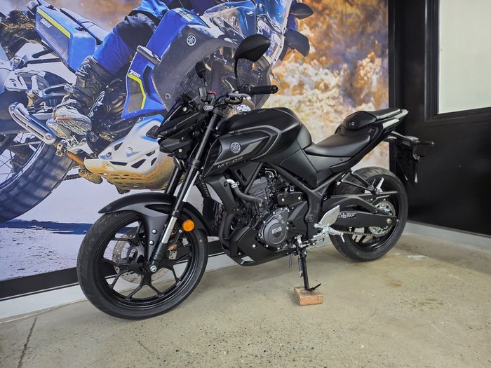 2025 Yamaha MT-03 (MT03LA) (ABS) BLACK