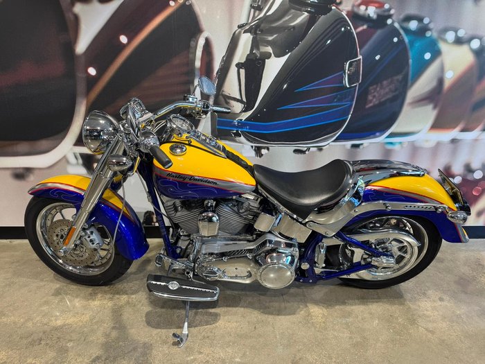 2006 Harley-Davidson Screamin' Eagle Fat Boy 1690 (FLSTFSE) CVO Blue