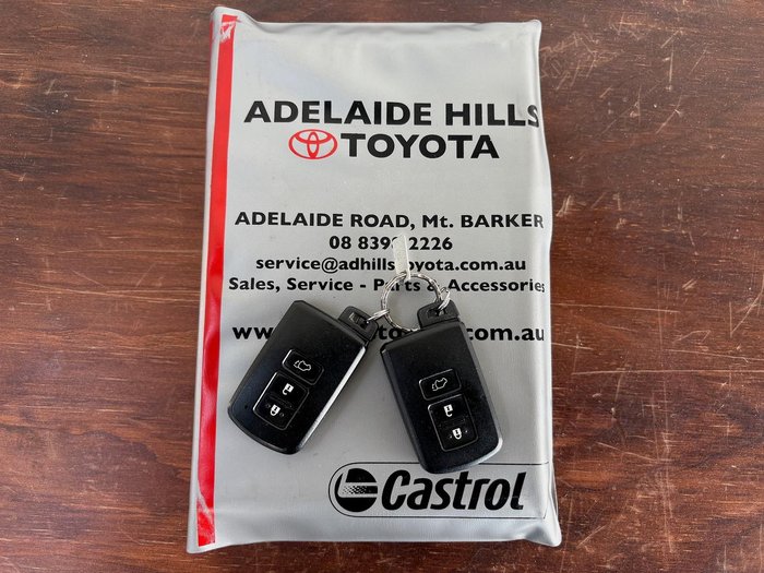 2013 Toyota RAV4 Cruiser ASA44R AWD Silver Pearl