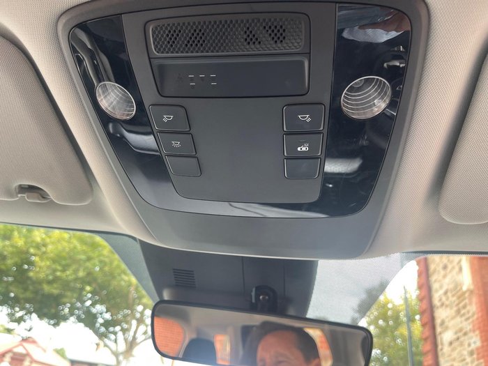 2021 Kia Carnival S