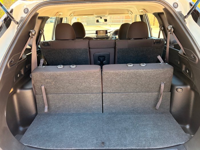 2024 Mitsubishi Outlander ES