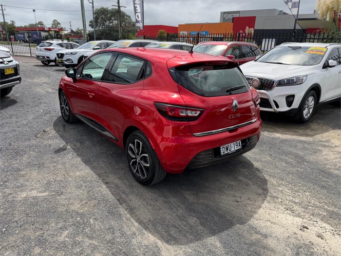 2017 RENAULT CLIO ZEN