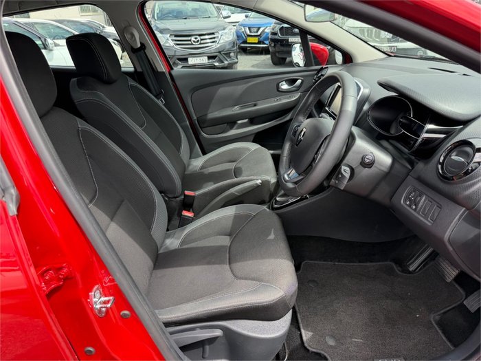 2017 RENAULT CLIO ZEN