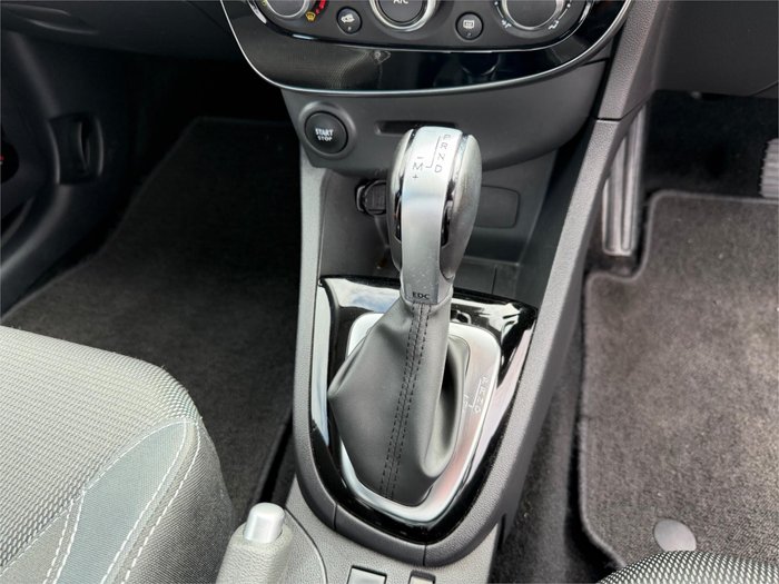 2017 RENAULT CLIO ZEN