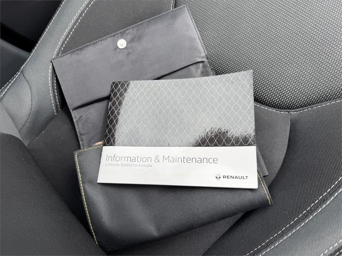 2017 RENAULT CLIO ZEN