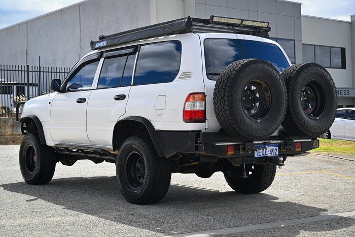2004 Toyota Landcruiser Standard