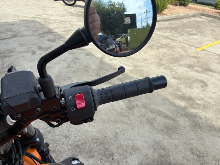 2024 Kawasaki ELIMINATOR Orange