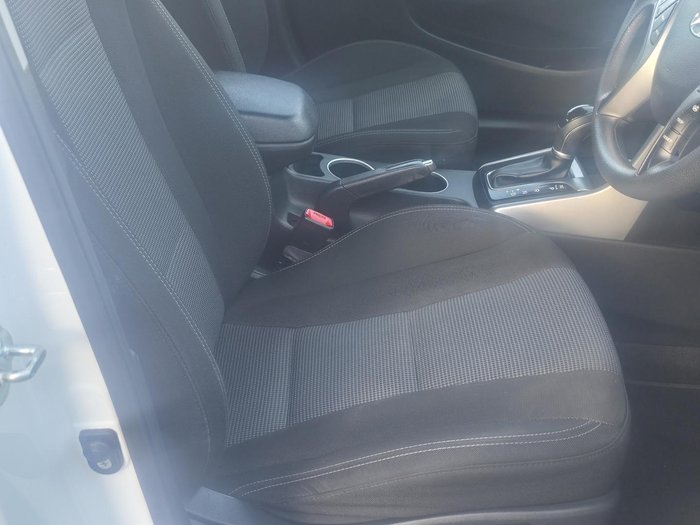 2016 Hyundai i30 Active GD4 Series II MY17 Polar White