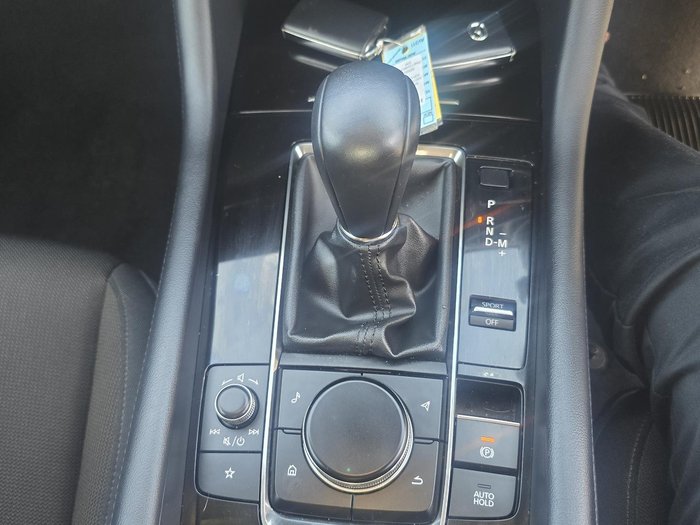 2022 Mazda 3 G20 Evolve