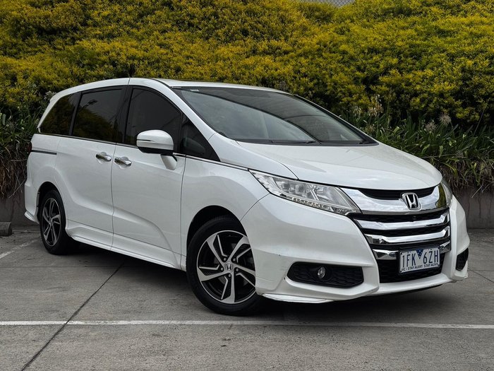 2015 Honda Odyssey VTi-L 5th Gen MY15 White Orchid