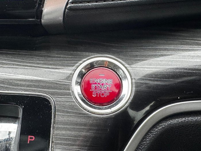 2015 Honda Odyssey VTi-L 5th Gen MY15 White Orchid