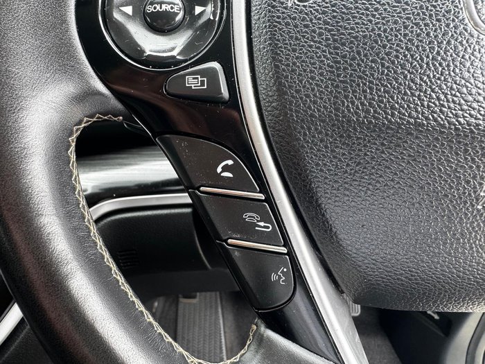 2015 Honda Odyssey VTi-L 5th Gen MY15 White Orchid