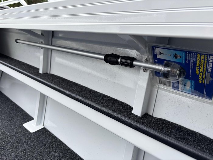 2026 QUINTREX 520 Fishabout