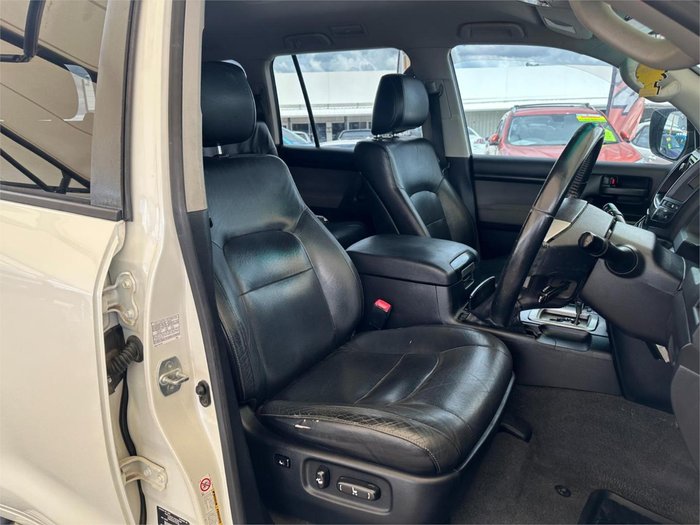 2012 Toyota Landcruiser Altitude VDJ200R Crystal Pearl