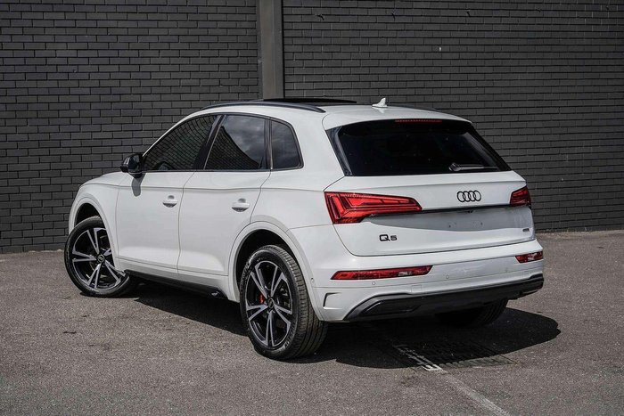 2023 Audi Q5 45 TFSI Dynamic Black