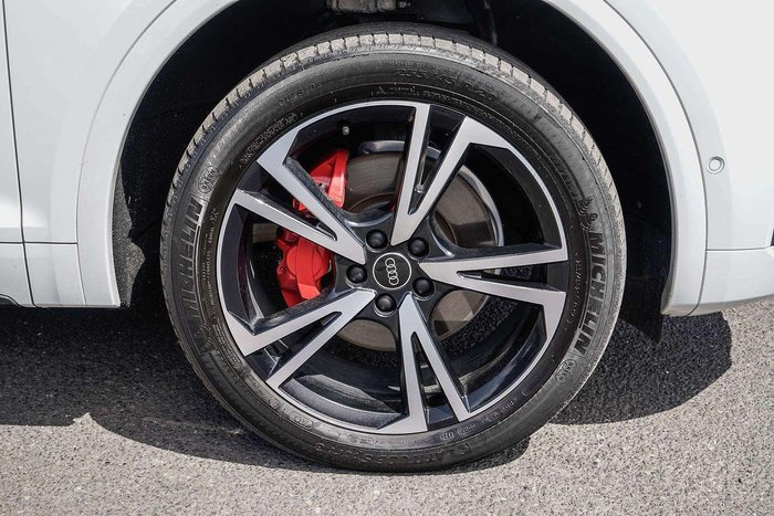 2023 Audi Q5 45 TFSI Dynamic Black