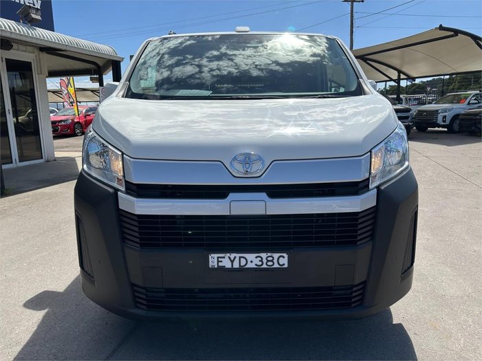 2022 Toyota Hiace GDH300R French Vanilla