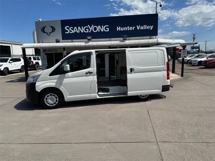 2022 Toyota Hiace GDH300R French Vanilla