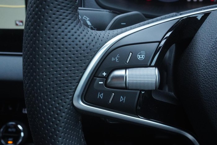 2025 SKODA Karoq 140TSI Sportline