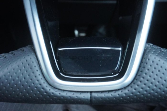 2025 SKODA Karoq 140TSI Sportline