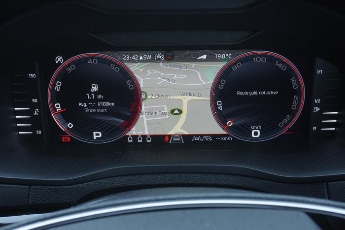 2025 SKODA Karoq 140TSI Sportline