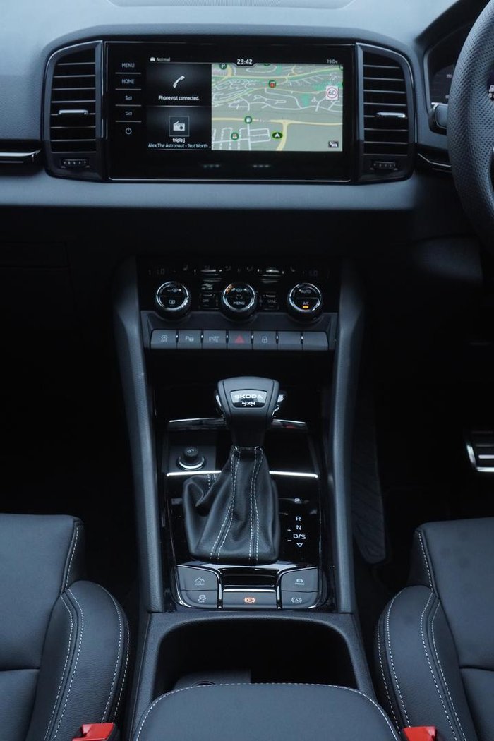 2025 SKODA Karoq 140TSI Sportline