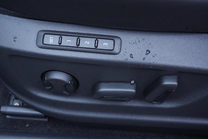 2025 SKODA Karoq 140TSI Sportline