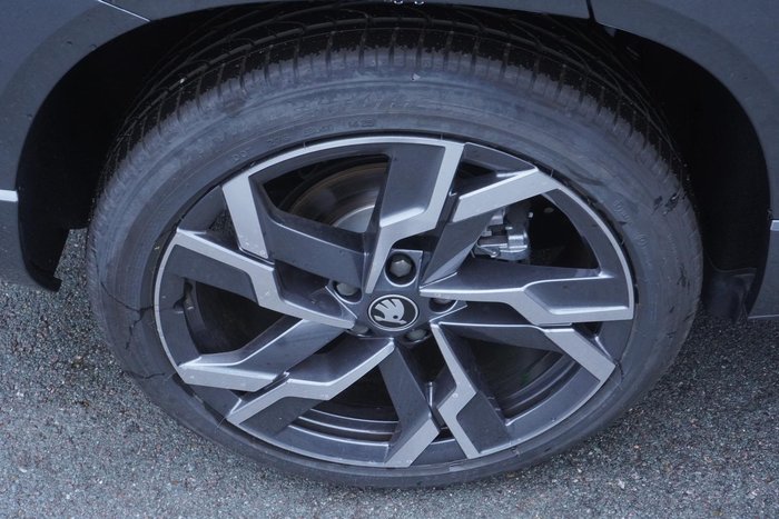 2025 SKODA Karoq 140TSI Sportline