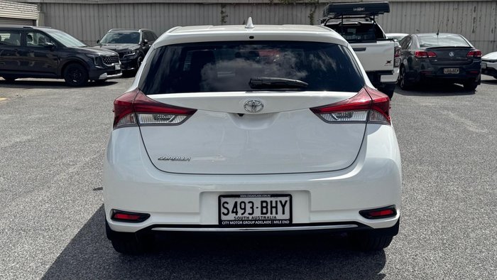 2015 Toyota Corolla Ascent Sport