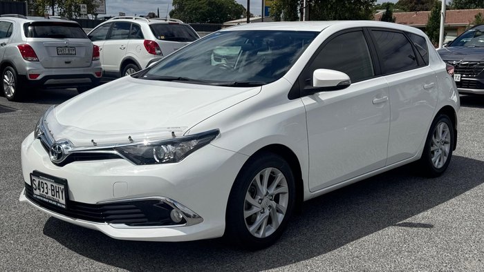 2015 Toyota Corolla Ascent Sport