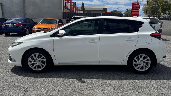 2015 Toyota Corolla Ascent Sport