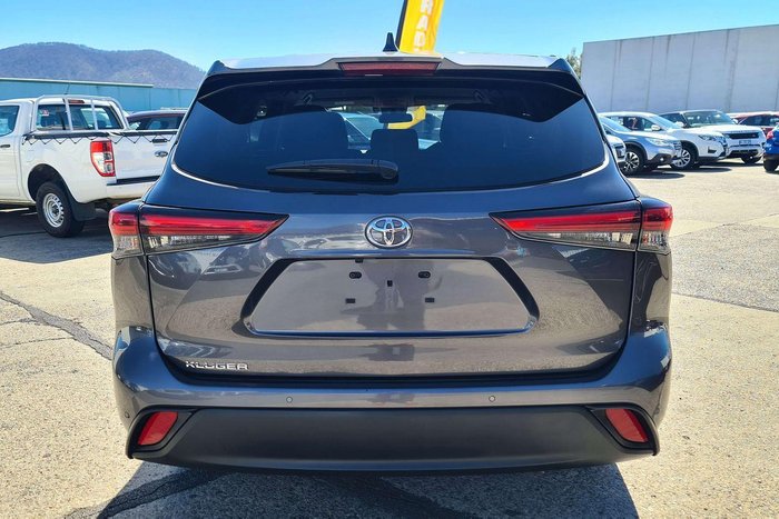 2023 Toyota Kluger GX