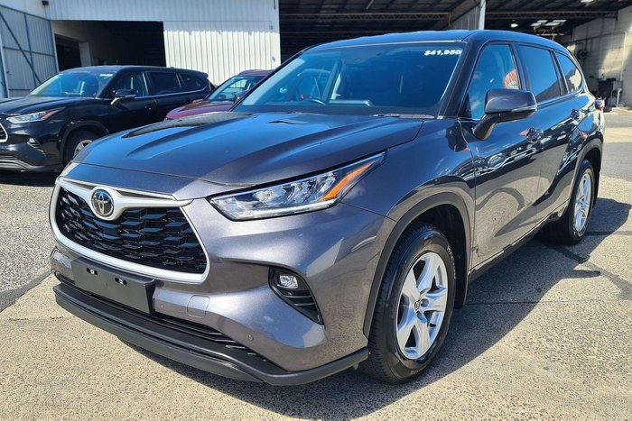 2023 Toyota Kluger GX