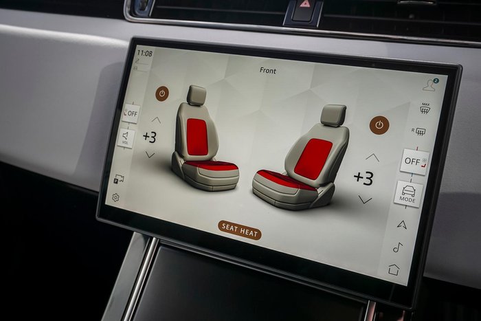 2025 Land Rover Range Rover Evoque P250 Dynamic SE