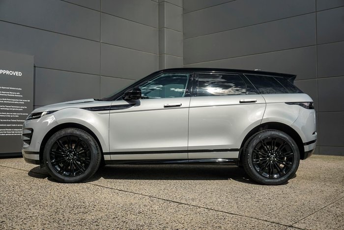 2025 Land Rover Range Rover Evoque P250 Dynamic SE