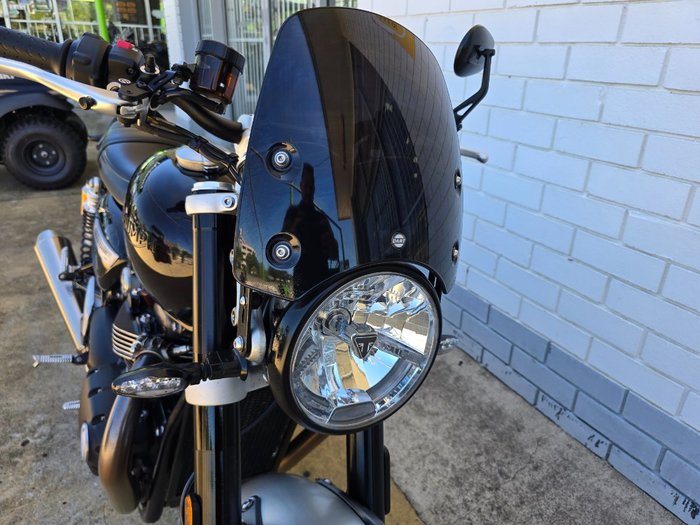 2024 Triumph BONNEVILLE SPEED TWIN 1200 Red