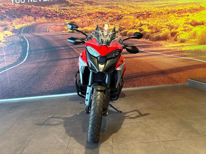 2022 Ducati Multistrada V4S Multistrada Red