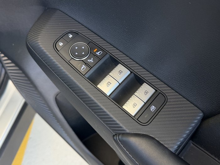 2021 Mitsubishi Outlander LS