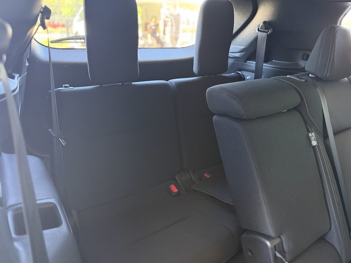 2021 Mitsubishi Outlander LS