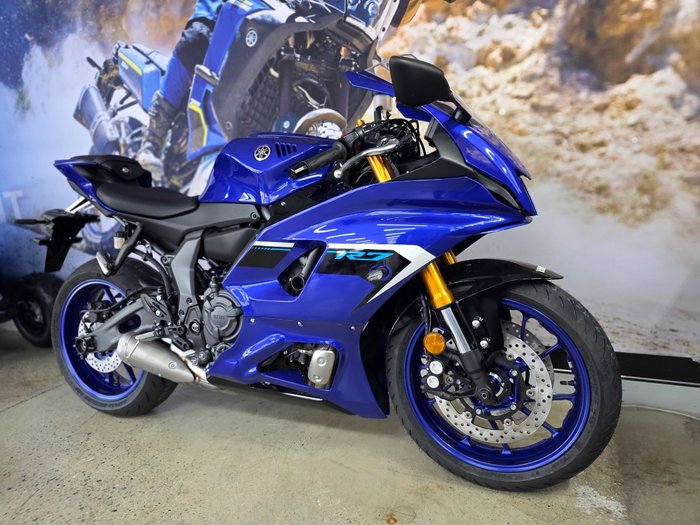 2025 Yamaha YZF-R7LA BLUE