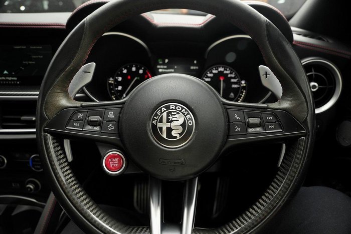 2019 Alfa Romeo Stelvio Quadrifoglio