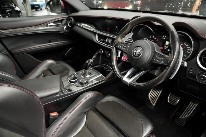 2019 Alfa Romeo Stelvio Quadrifoglio