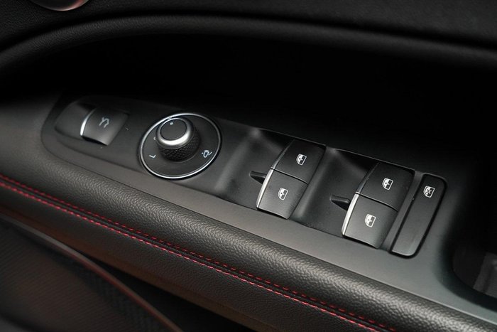 2019 Alfa Romeo Stelvio Quadrifoglio