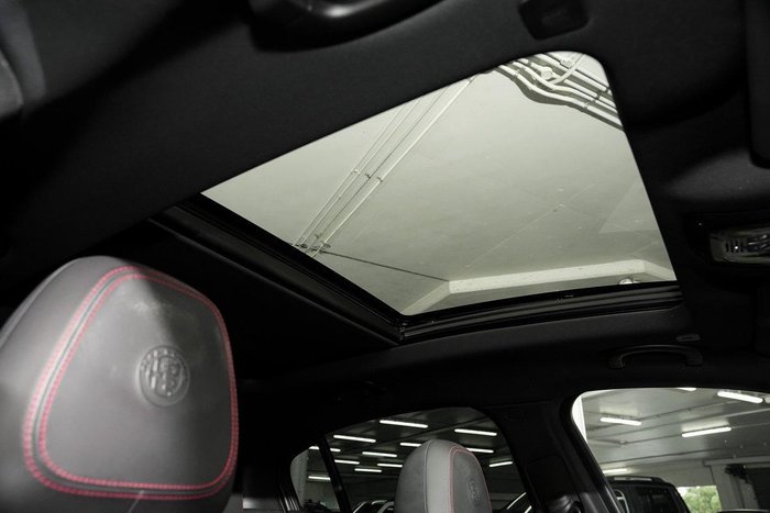 2019 Alfa Romeo Stelvio Quadrifoglio