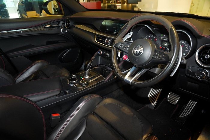 2019 Alfa Romeo Stelvio Quadrifoglio