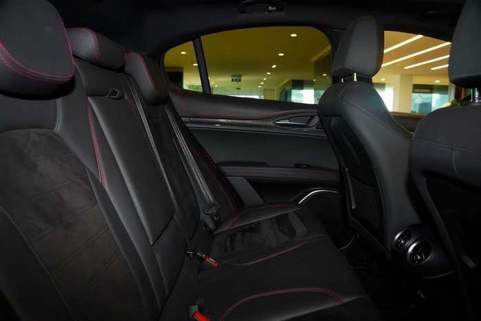 2019 Alfa Romeo Stelvio Quadrifoglio