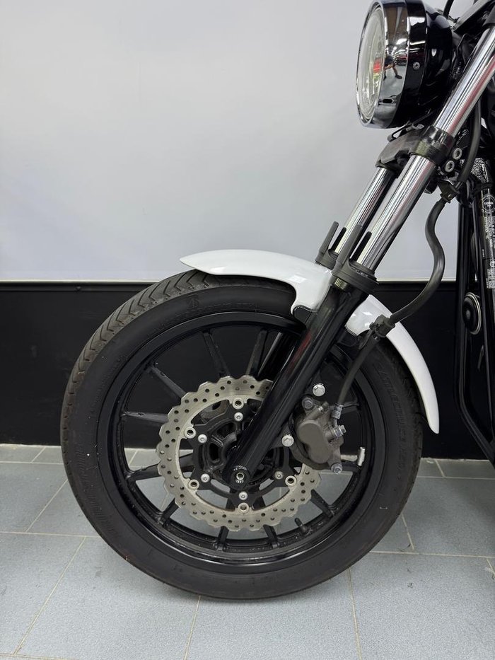 2013 Yamaha Bolt (XVS950CU) Bolt White