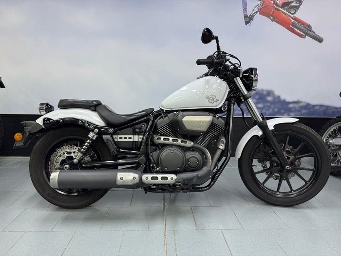 2013 Yamaha Bolt (XVS950CU) Bolt White