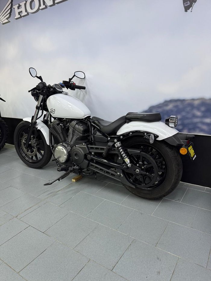 2013 Yamaha Bolt (XVS950CU) Bolt White